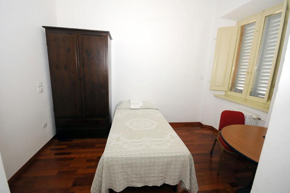 Guest House Domus Urbino Bagian luar foto